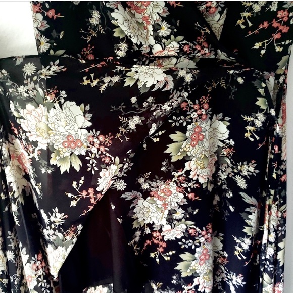 ESSUE black floral high-low dress - Picture 3 of 3